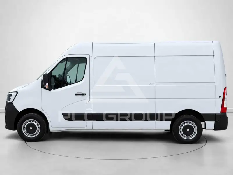 2023 Renault Master