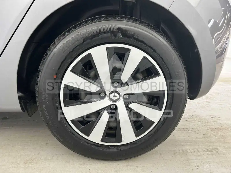 2023 Renault Clio