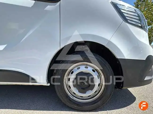 2023 Renault Trafic