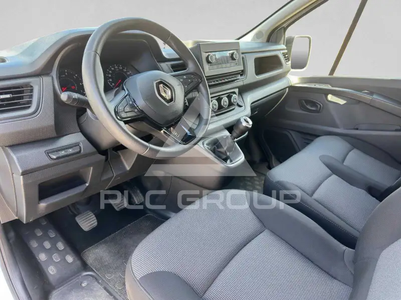 2023 Renault Trafic