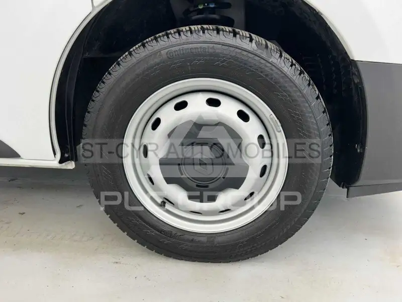 2023 Renault Trafic