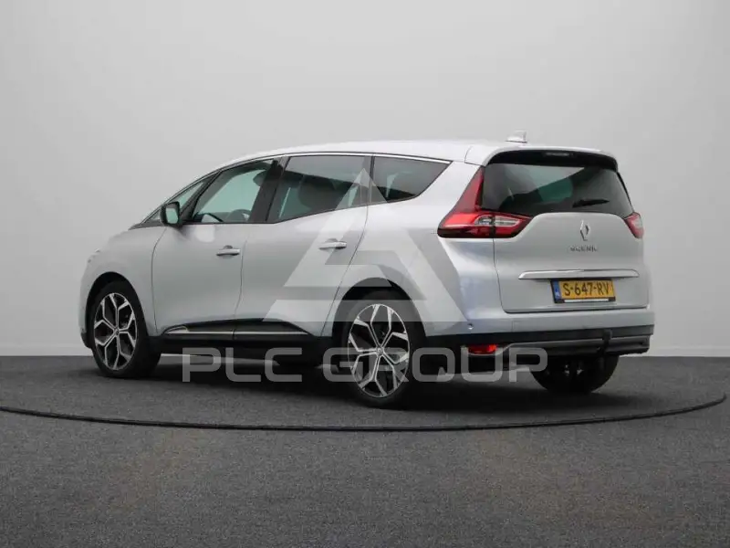 2023 Renault Grand Scenic