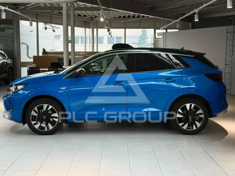 2023 Opel GrandlandX