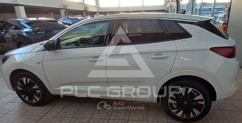 2023 Opel GrandlandX