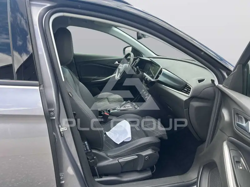 2023 Opel GrandlandX