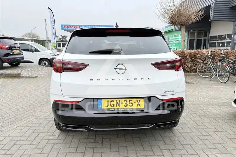 2023 Opel GrandlandX