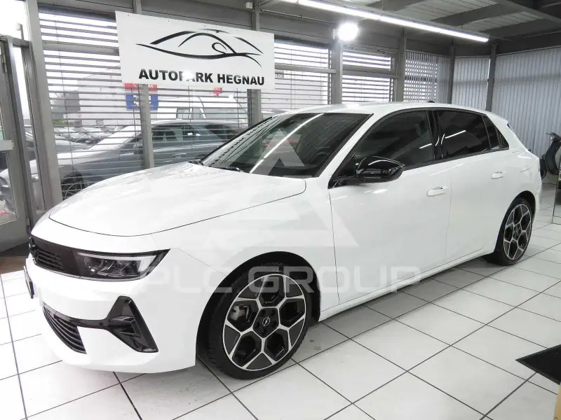 2023 Opel Astra