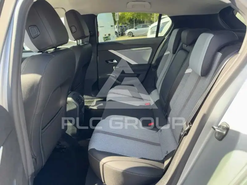 2023 Opel Astra