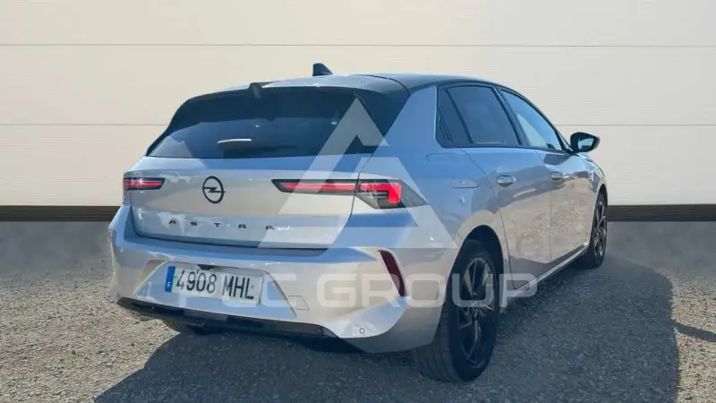 2023 Opel Astra