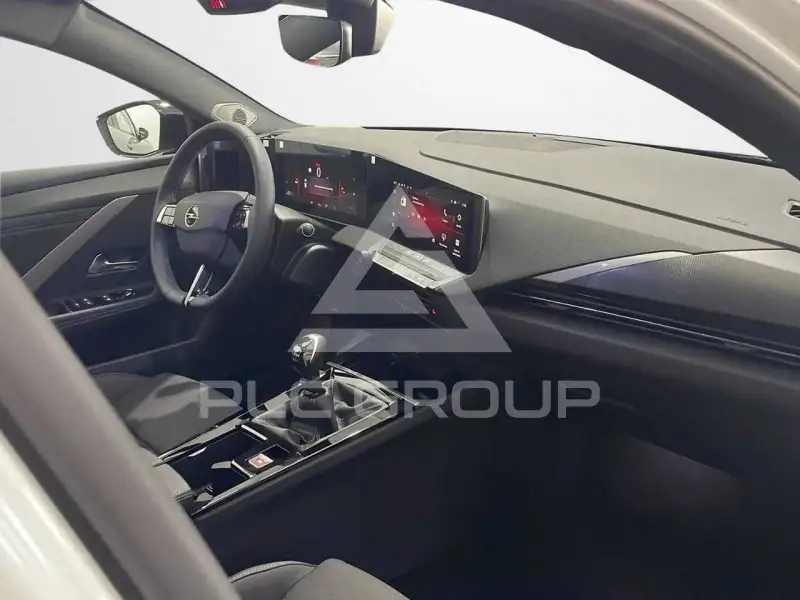 2023 Opel Astra