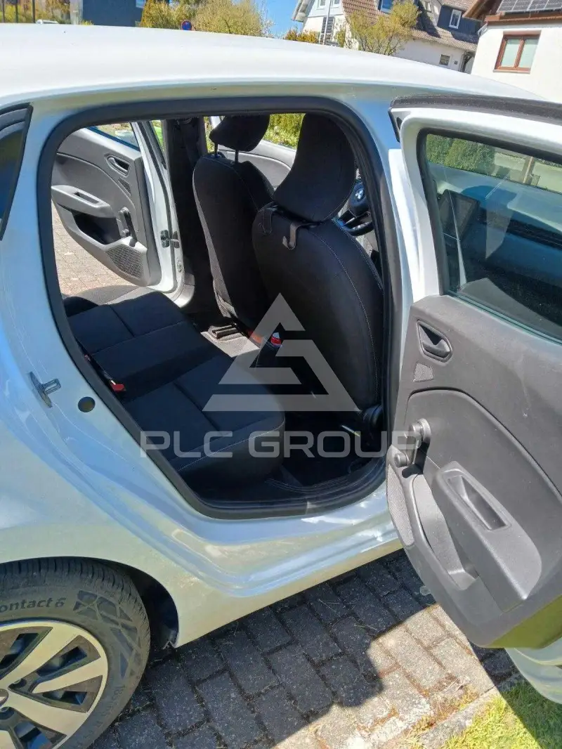 2024 Mitsubishi Colt