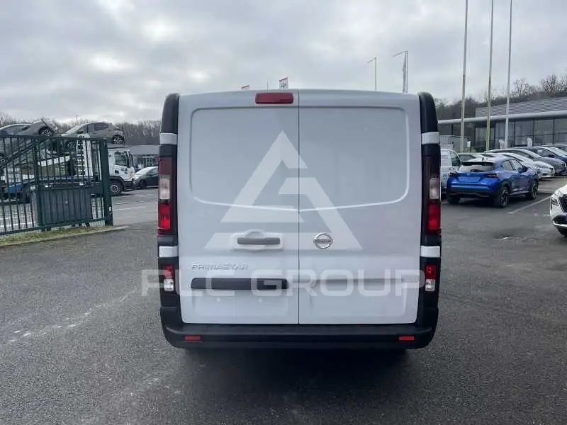 2024 Nissan Primastar
