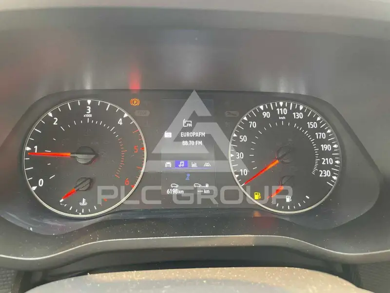 2024 Nissan Primastar