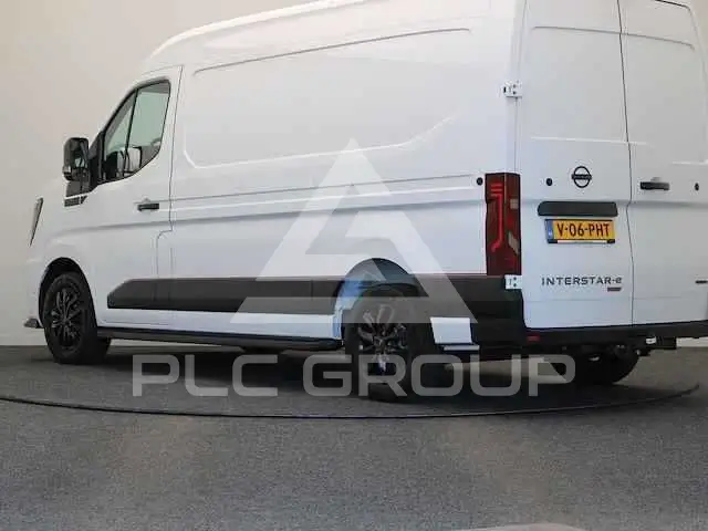 2024 Nissan Interstar