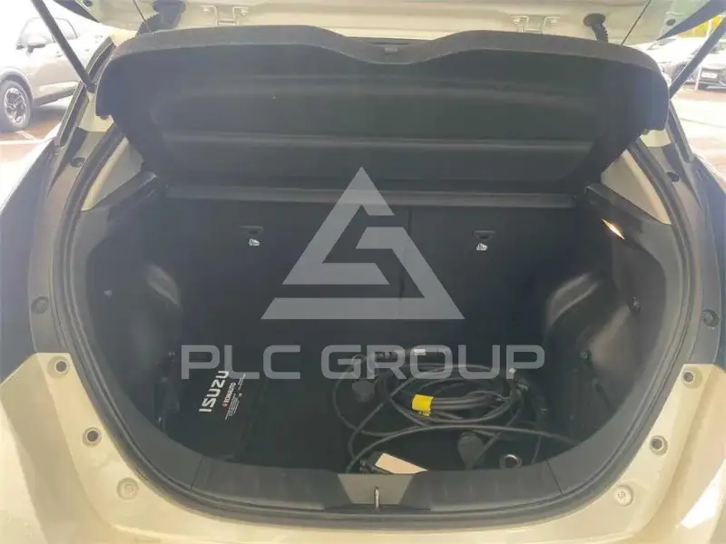 2024 Nissan LEAF