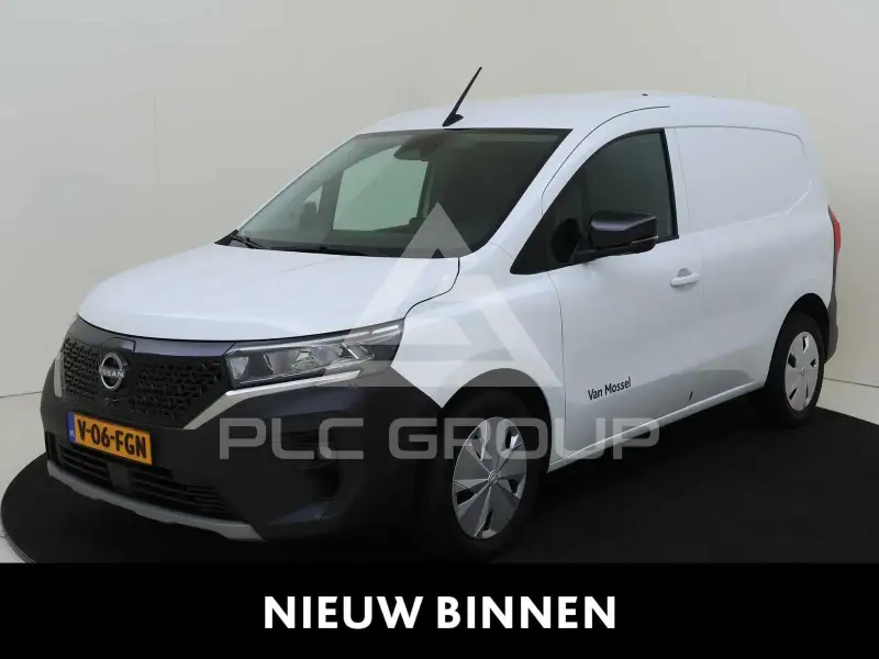 2024 Nissan TOWNSTAR