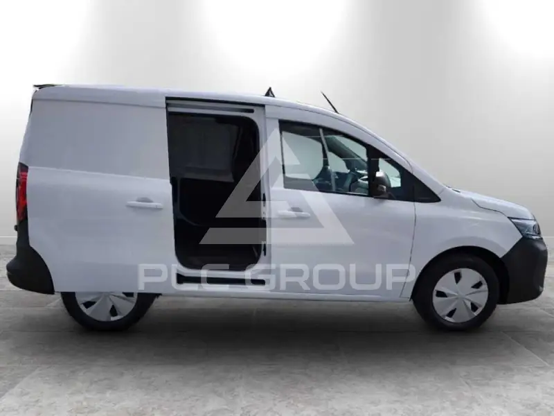 2024 Nissan TOWNSTAR