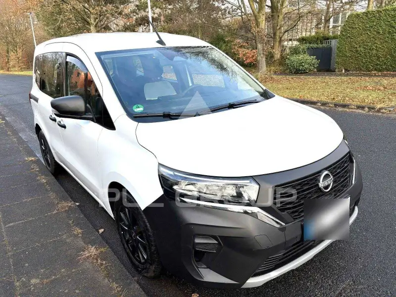 2024 Nissan TOWNSTAR