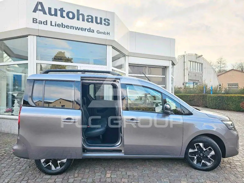 2024 Nissan TOWNSTAR