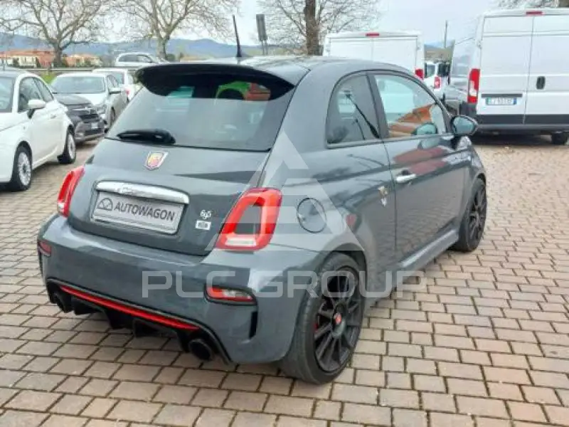 2024 Abarth 695
