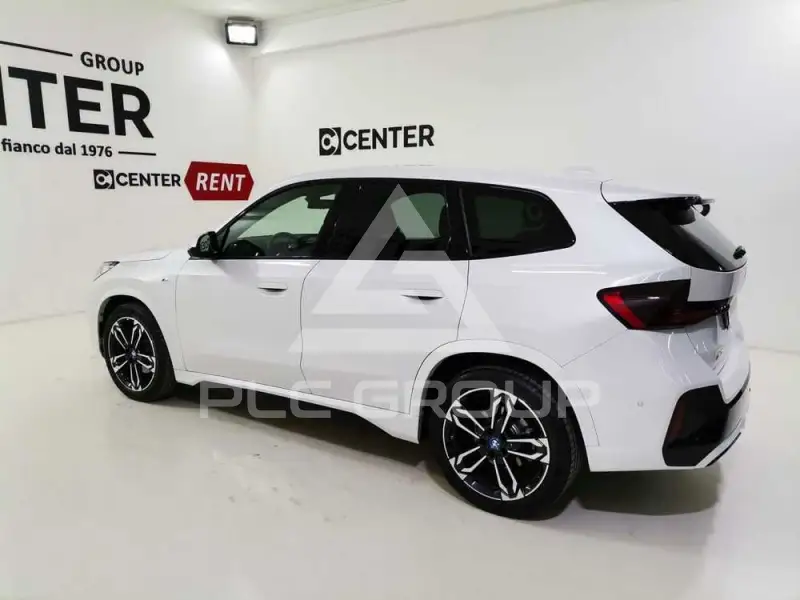 2024 BMW iX
