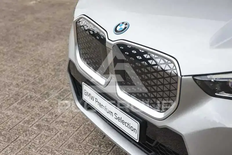 2024 BMW iX