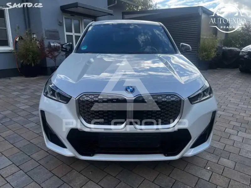 2024 BMW iX