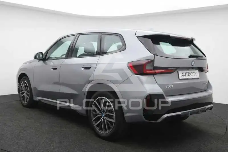 2024 BMW iX
