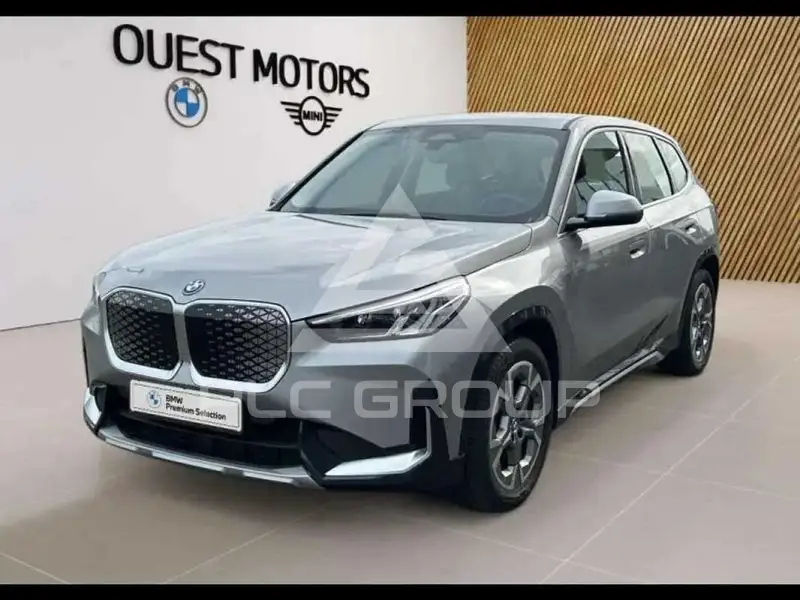 2024 BMW iX