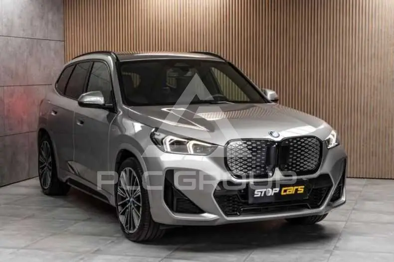 2024 BMW iX