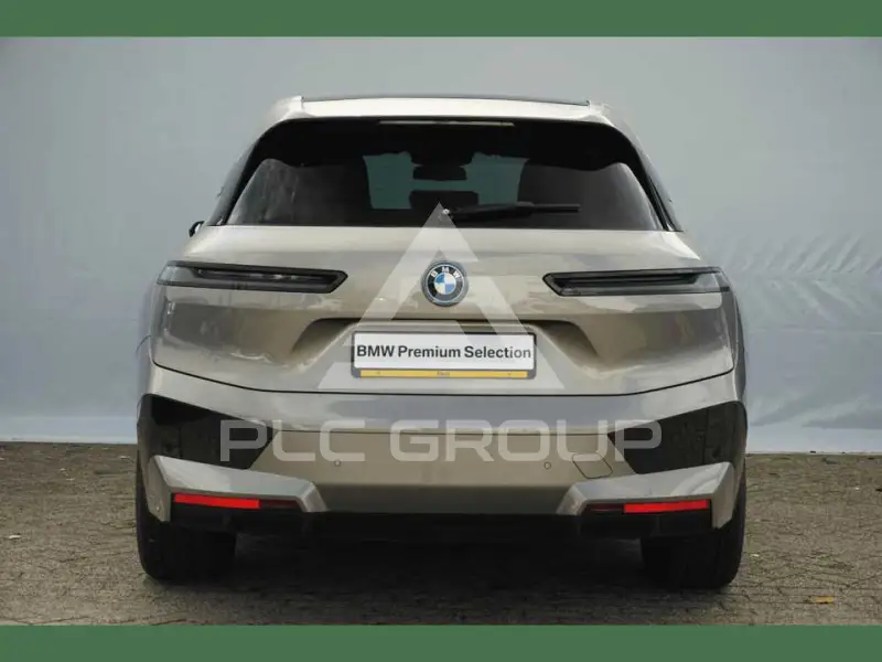 2024 BMW iX