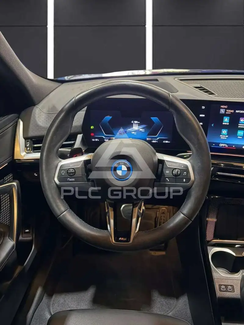 2024 BMW iX