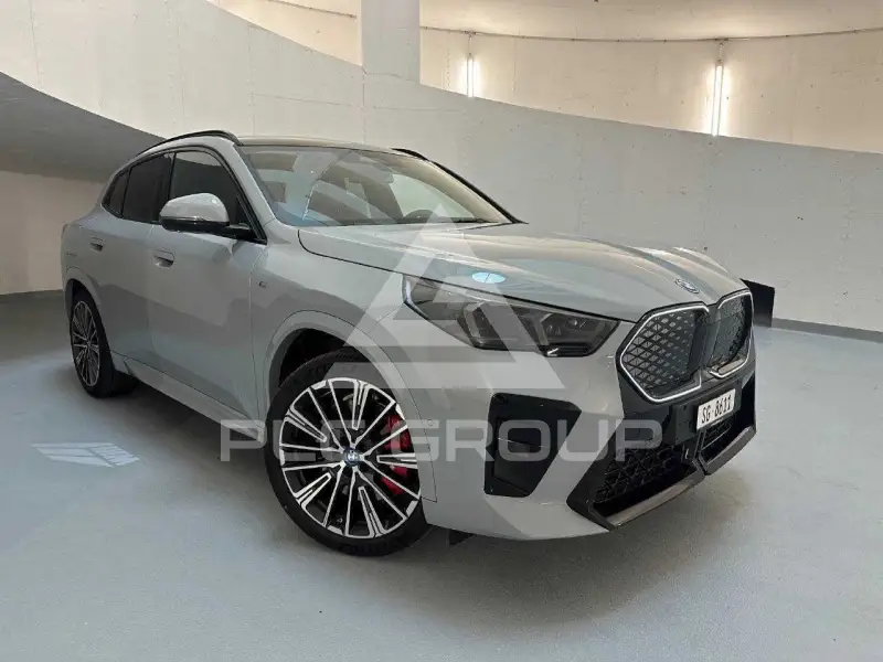 2024 BMW iX