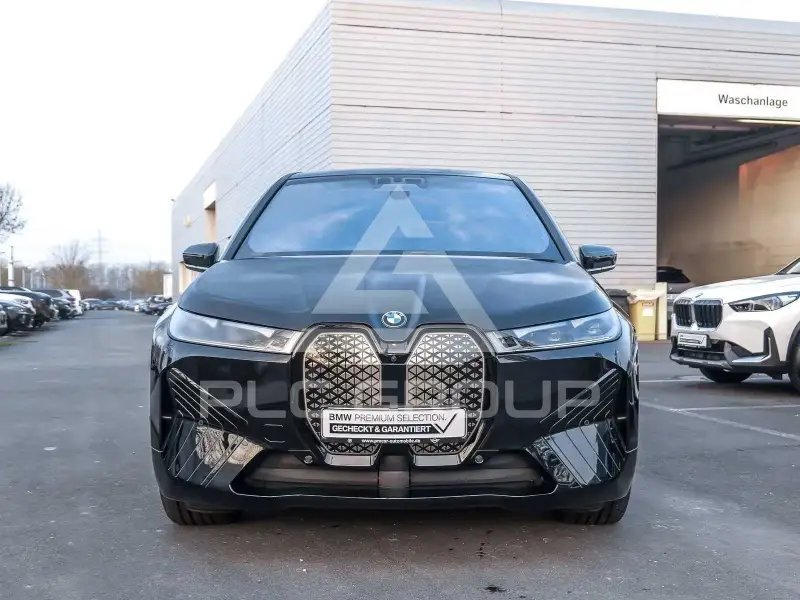 2024 BMW iX
