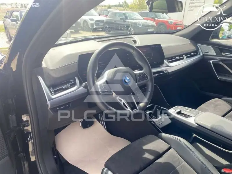2024 BMW iX