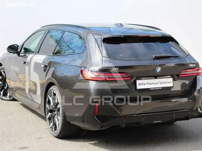 2024 BMW I5