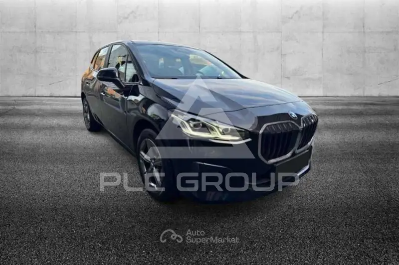 2024 BMW 218