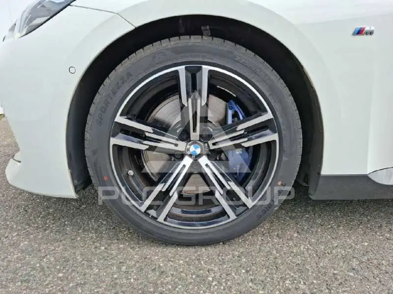 2024 BMW 218
