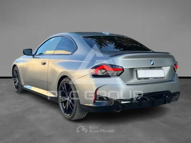 2024 BMW 218