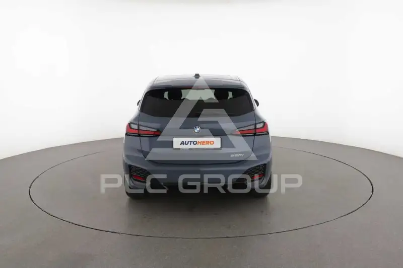 2024 BMW 218