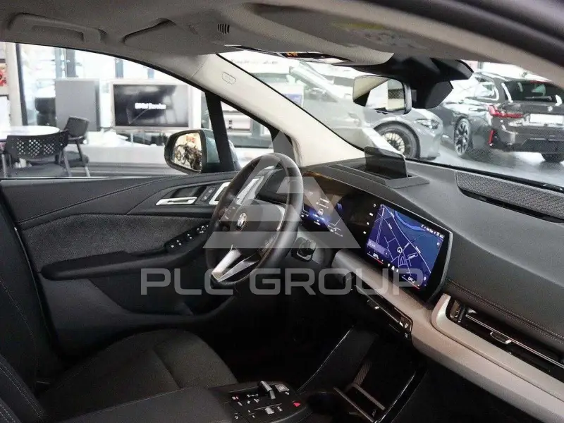 2024 BMW 218