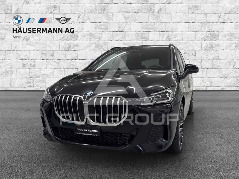 2024 BMW 218