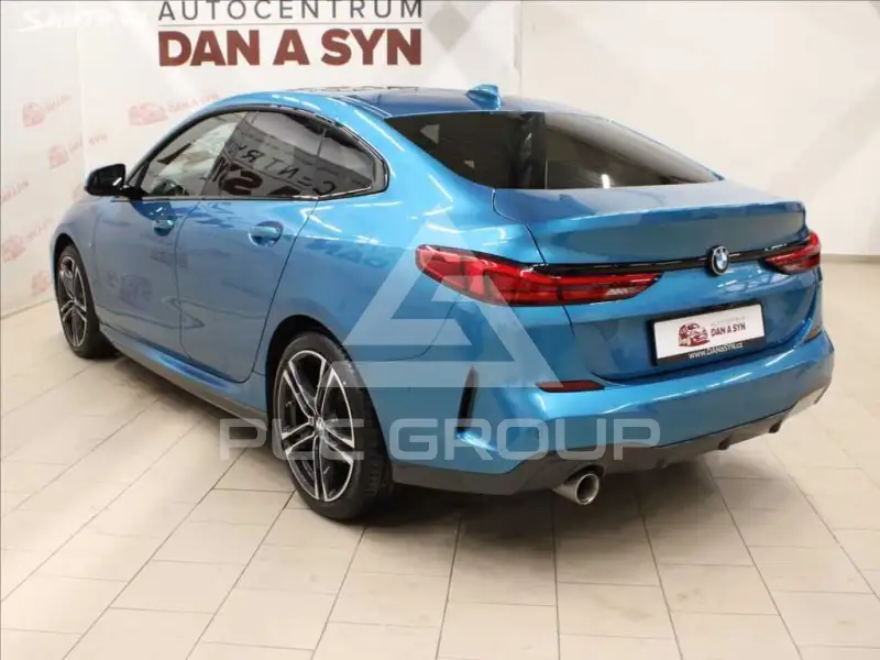 2024 BMW 218