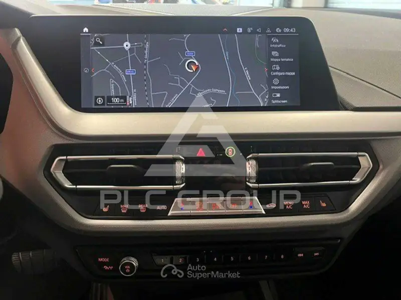 2024 BMW 218