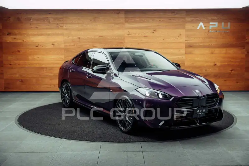 2024 BMW 218