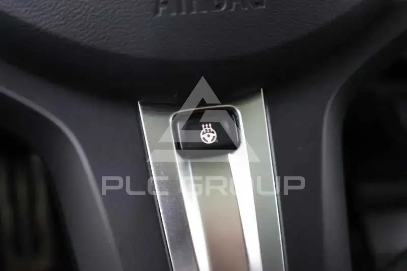 2024 BMW 218