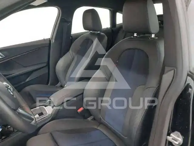 2024 BMW 218