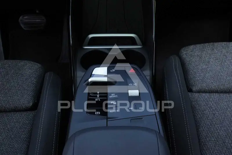 2024 BMW 218