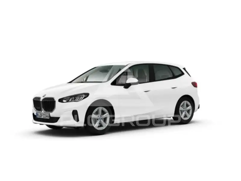 2024 BMW 218