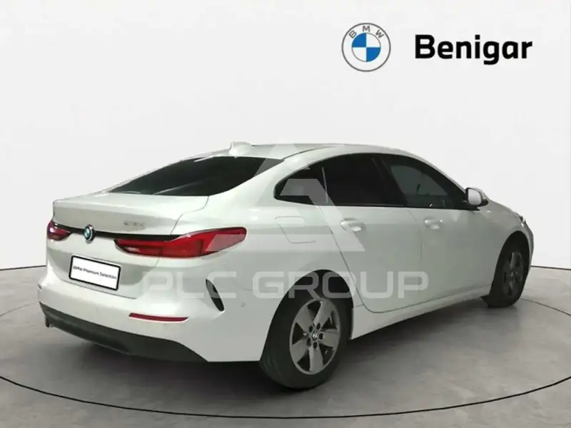 2024 BMW 218